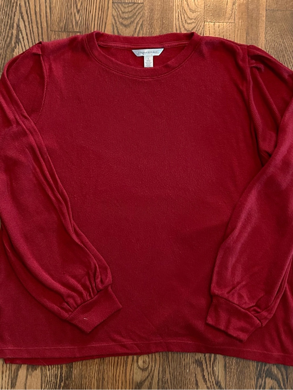 Women’s Banana Republic Red Long-Sleeve Crewneck Sweater